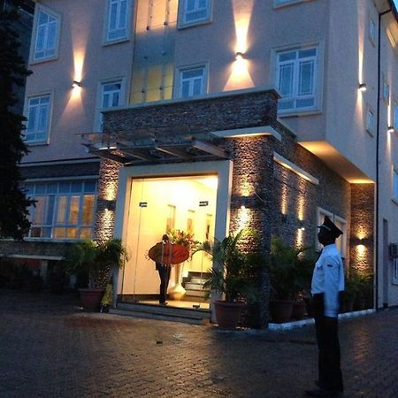 Grandbee Suites Ikeja Zewnętrze zdjęcie