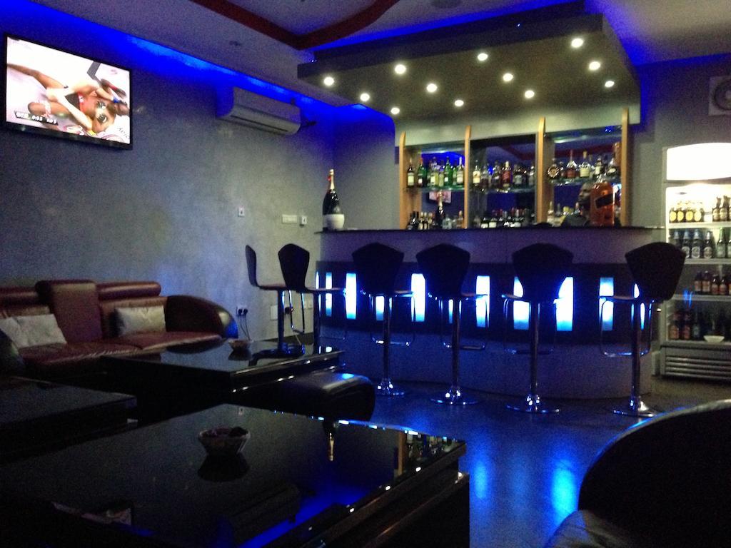 Grandbee Suites Ikeja Zewnętrze zdjęcie