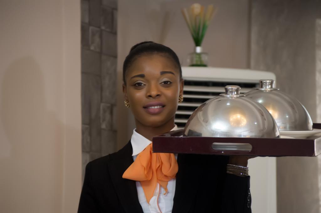 Grandbee Suites Ikeja Zewnętrze zdjęcie