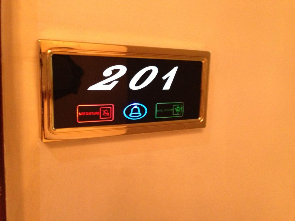 Grandbee Suites Ikeja Zewnętrze zdjęcie