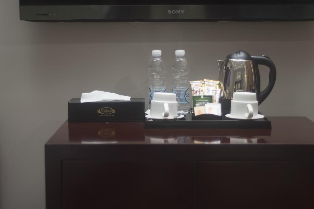 Grandbee Suites Ikeja Zewnętrze zdjęcie