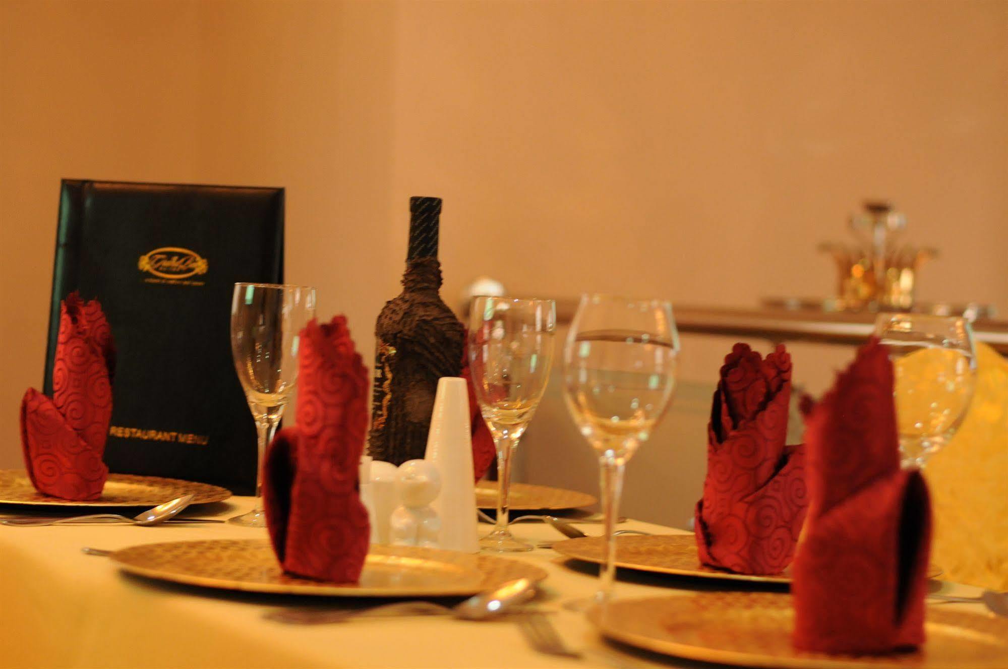 Grandbee Suites Ikeja Zewnętrze zdjęcie