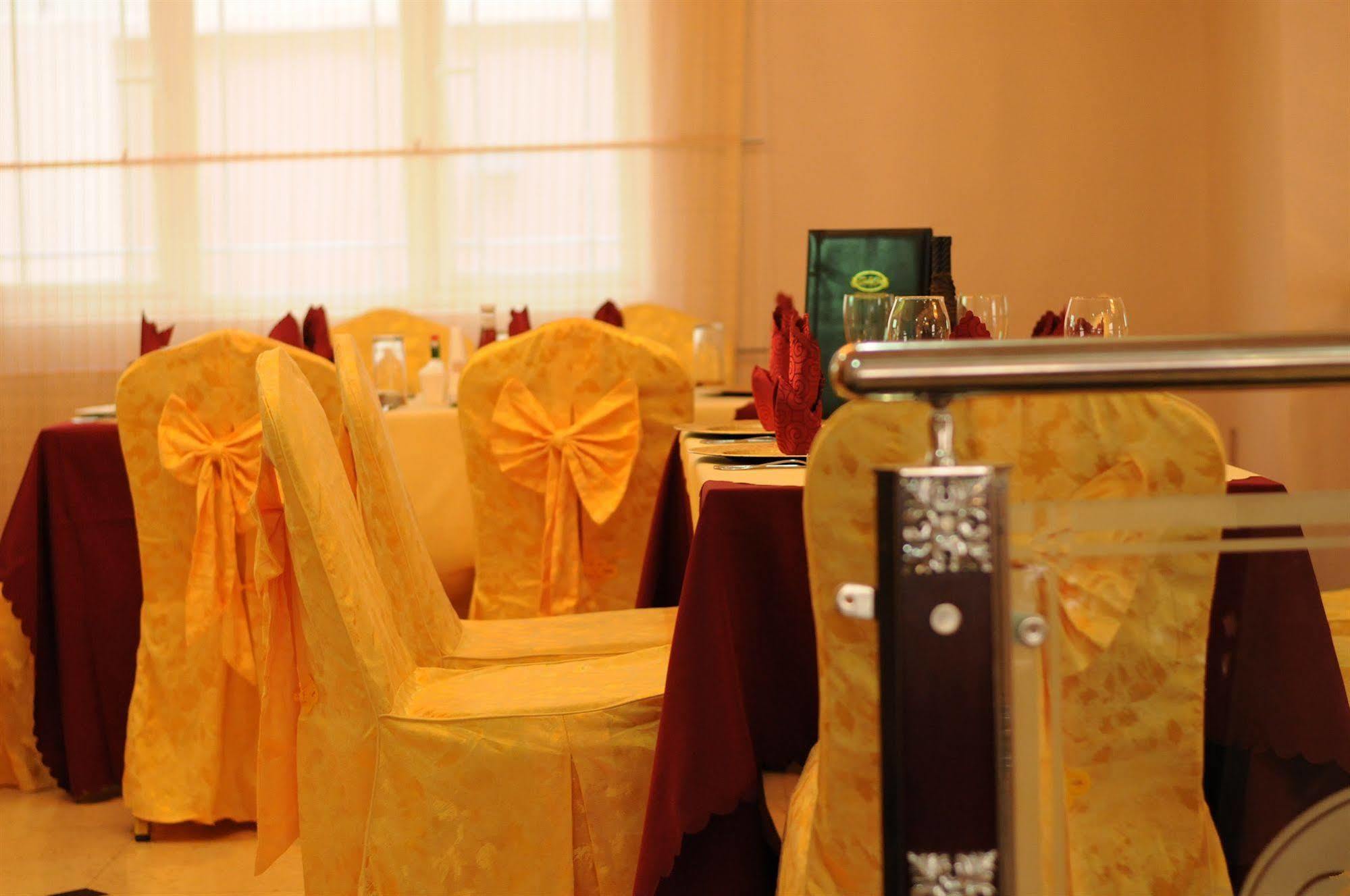 Grandbee Suites Ikeja Zewnętrze zdjęcie