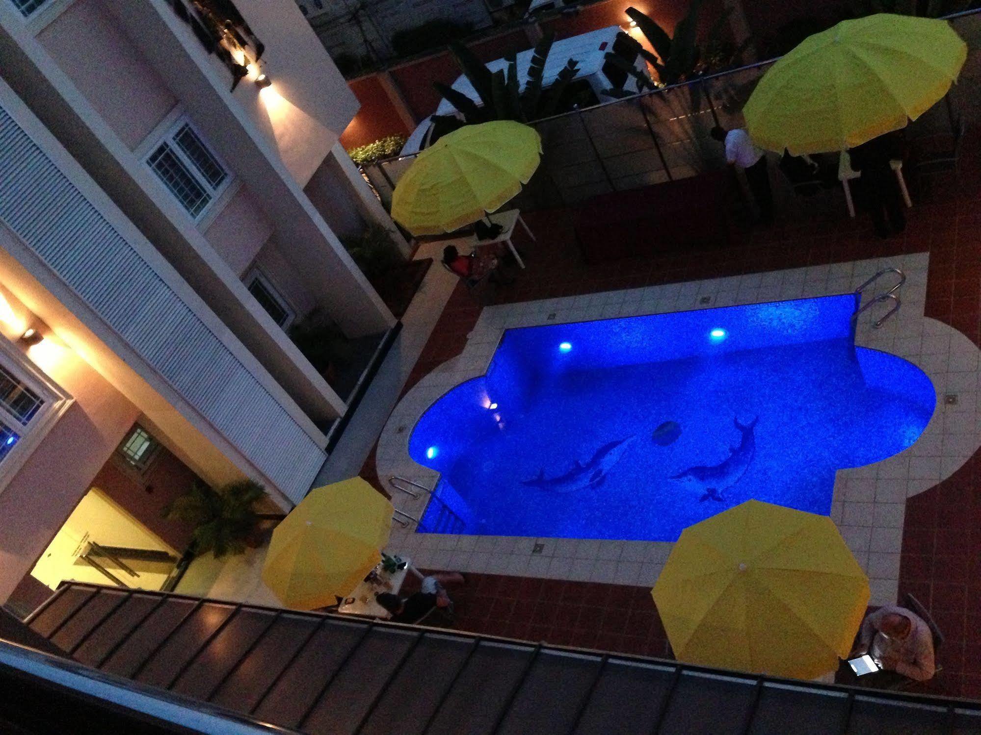 Grandbee Suites Ikeja Zewnętrze zdjęcie